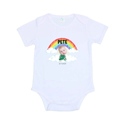 Rompertje met babyfoto, naam en geboortedatum