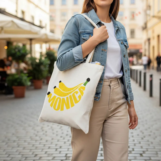 Gepersonaliseerde totebag met naam 35x41cm – Banaan of aardbei design