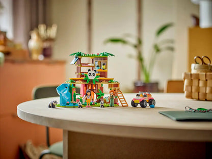 LEGO® Friends Panda Sanctuary – Lief en zorgzaam bouwcadeau voor dierenliefhebbers