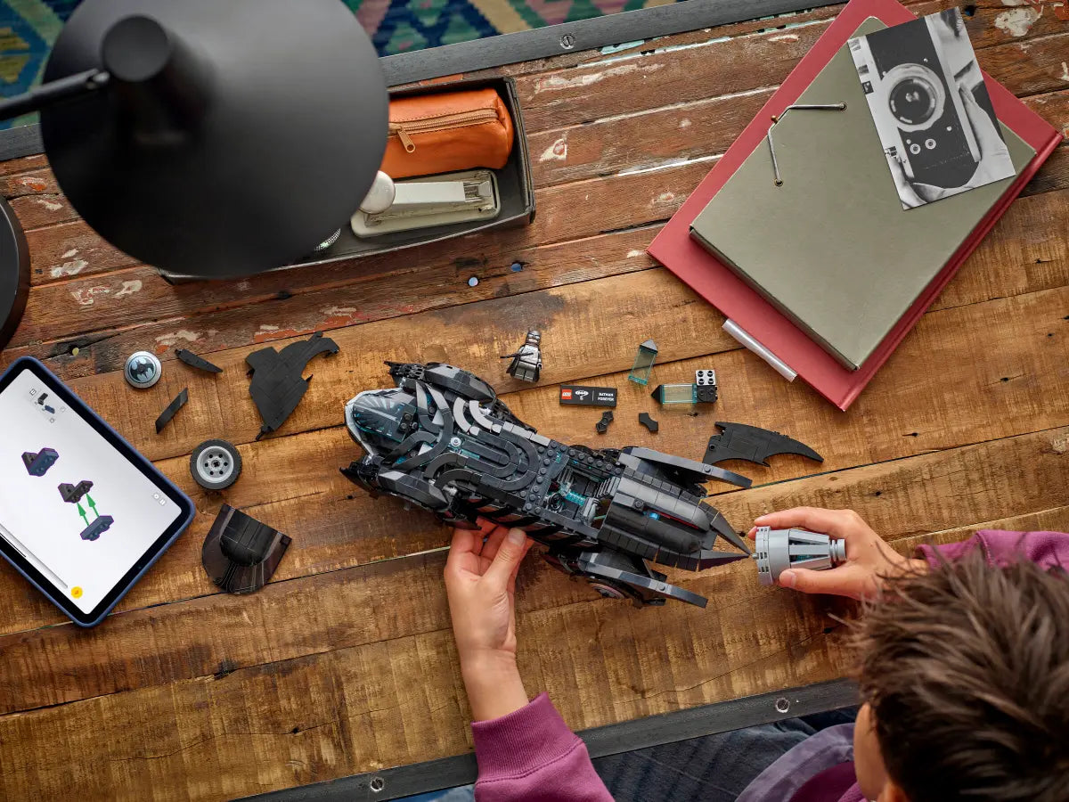 LEGO® Batman™ Forever Batmobile – Iconisch bouwcadeau voor echte Batman-fans